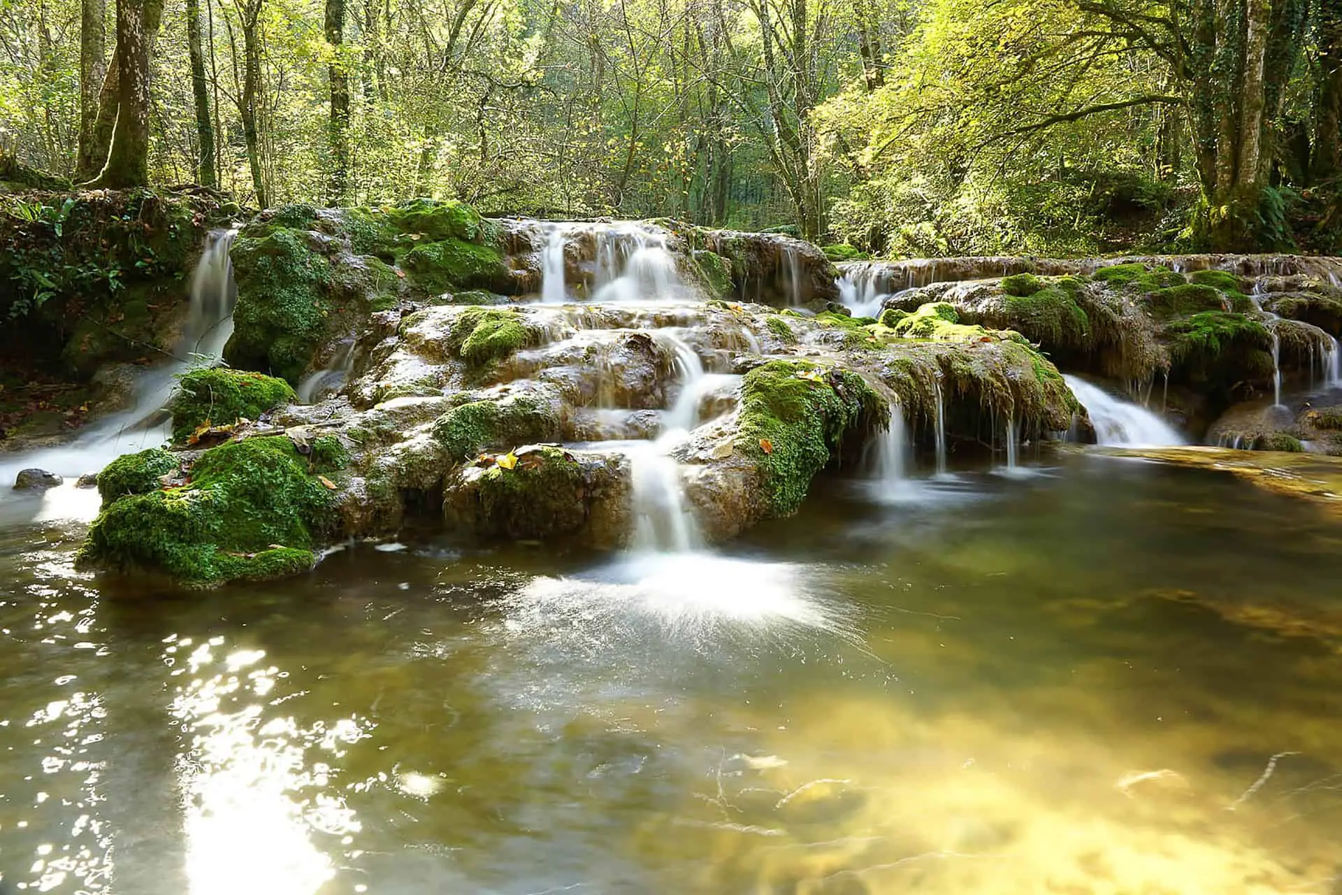 Photo of a mini waterfalls